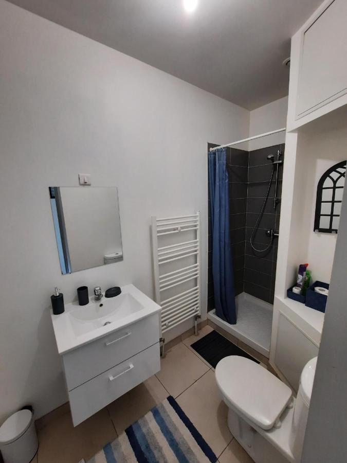 Apartamento Hyper Centre, Wifi, Proche Gare Valenciennes Exterior foto